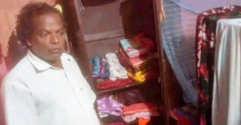বীরগঞ্জে কবিয়াল ক্ষিতীশ সরকারের বাড়িতে চুরি