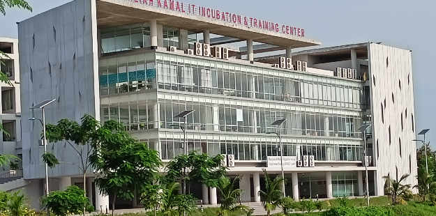১২ জেলায় আইটি পার্ক নির্মাণ প্রকল্পে ৪ জেলা বাদ, বাদ হতে পারে গোপালগঞ্জও ১২ জেলায় আইটি পার্ক নির্মাণ প্রকল্পে ৪ জেলা বাদ, বাদ হতে পারে গোপালগঞ্জও