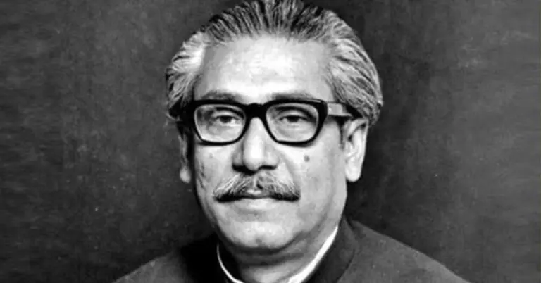 আজ ১৫ আগস্ট: বঙ্গবন্ধু হত্যাকাণ্ডের ৫০ বছর আজ ১৫ আগস্ট: বঙ্গবন্ধু হত্যাকাণ্ডের ৫০ বছর