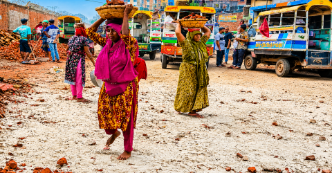 বহুকাঙ্ক্ষিত জুরাইন-দয়াগঞ্জ সড়ক সংস্কার কাজ শুরু, স্বস্তি ফিরছে এলাকাবাসীর মাঝে
