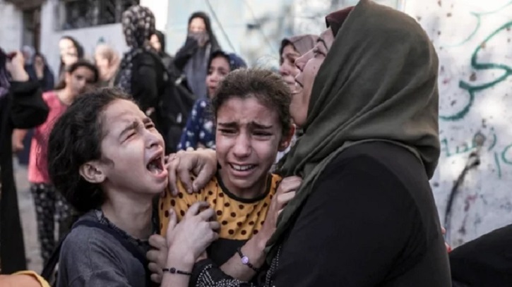 গত ৪৮ ঘণ্টায় গাজা ভূখণ্ডে কমপক্ষে ২০০ ফিলিস্তিনি নিহত