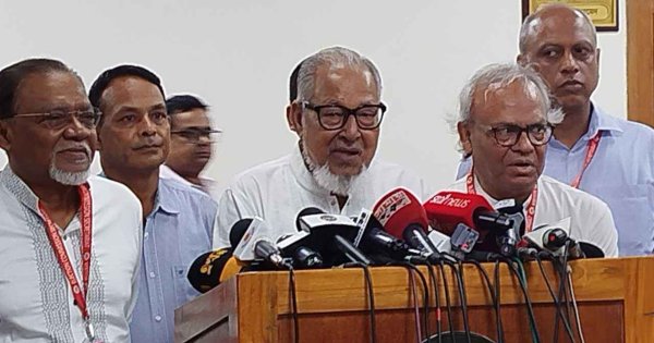 আসন ভাগাভাগি নিয়ে এখনো কোনো আনুষ্ঠানিক আলোচনা হয়নি: নজরুল ইসলাম খান আসন ভাগাভাগি নিয়ে এখনো কোনো আনুষ্ঠানিক আলোচনা হয়নি: নজরুল ইসলাম খান