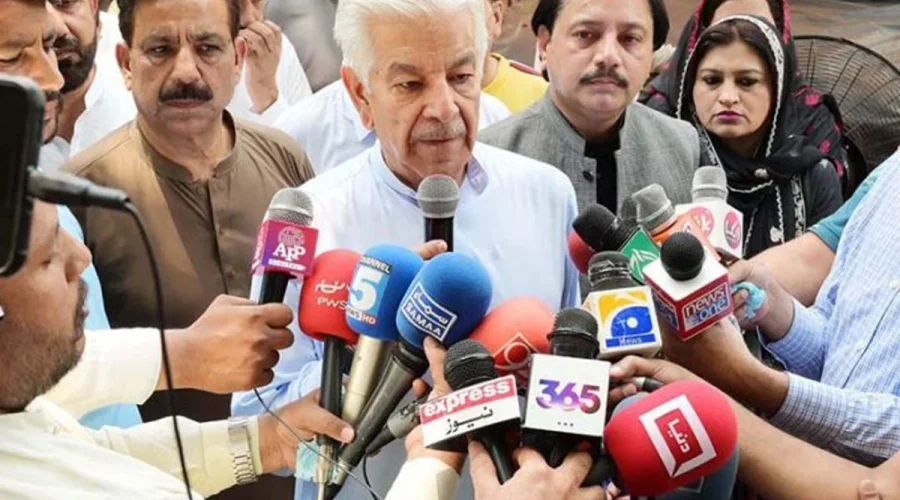 ভারতের বড় বড় যুদ্ধবিমানগুলো কাগজের ঘুড়ির মতো ভেঙে দিয়েছে পাকিস্তান: পাকিস্তানের প্রতিরক্ষামন্ত্রী